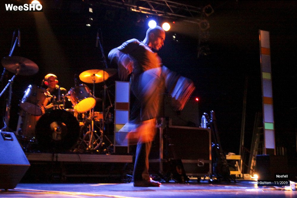 50/50 photos du spectacle Nosfell