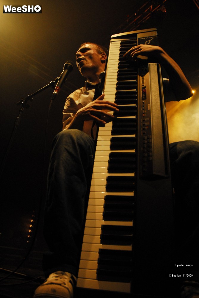 4/38 photos du spectacle Lyre le temps