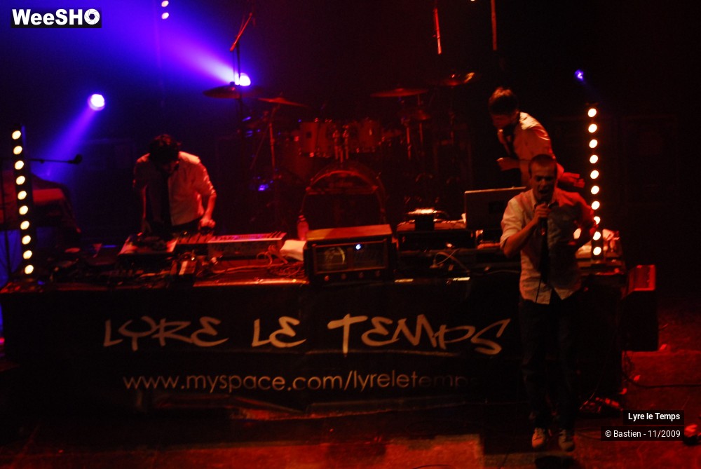 25/38 photos du spectacle Lyre le temps