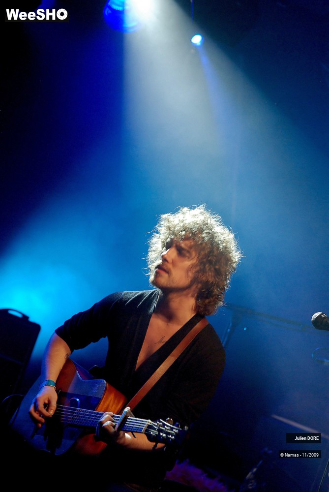 17/41 photos du spectacle Julien Doré & the Bash