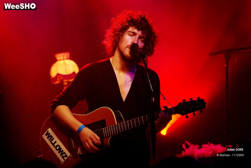35/41 photos du spectacle Julien Doré & the Bash