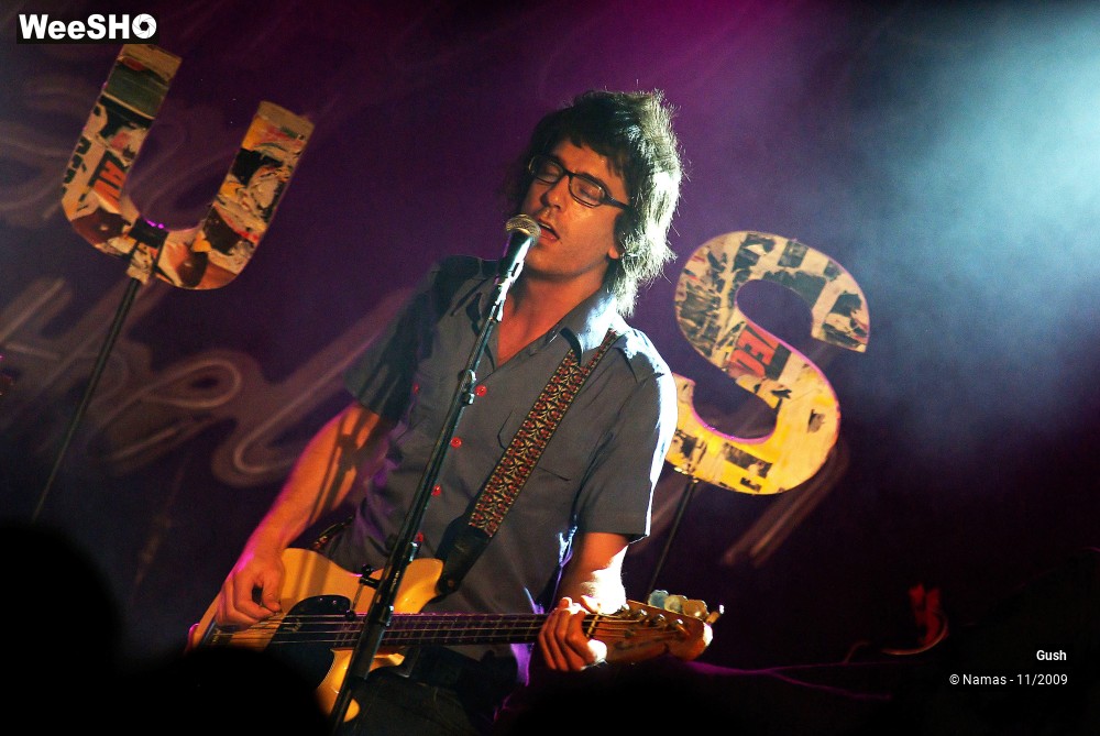 20/23 photos du spectacle Gush