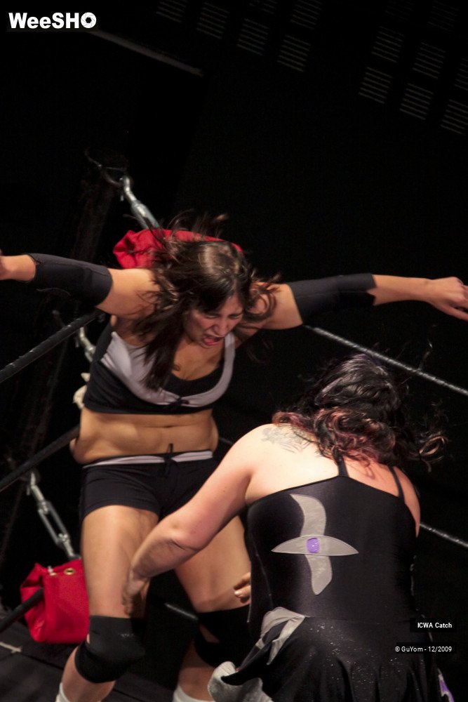 3/49 photos du spectacle ICWA Catch... Vu d'en Haut
