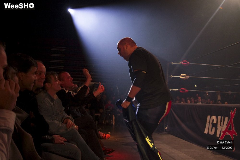 16/43 photos du spectacle ICWA Catch Ambiance