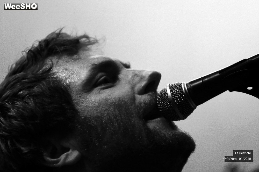 23/40 photos du spectacle La Bestiole