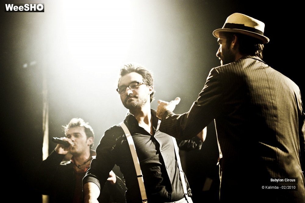 30/44 photos du spectacle Babylon Circus