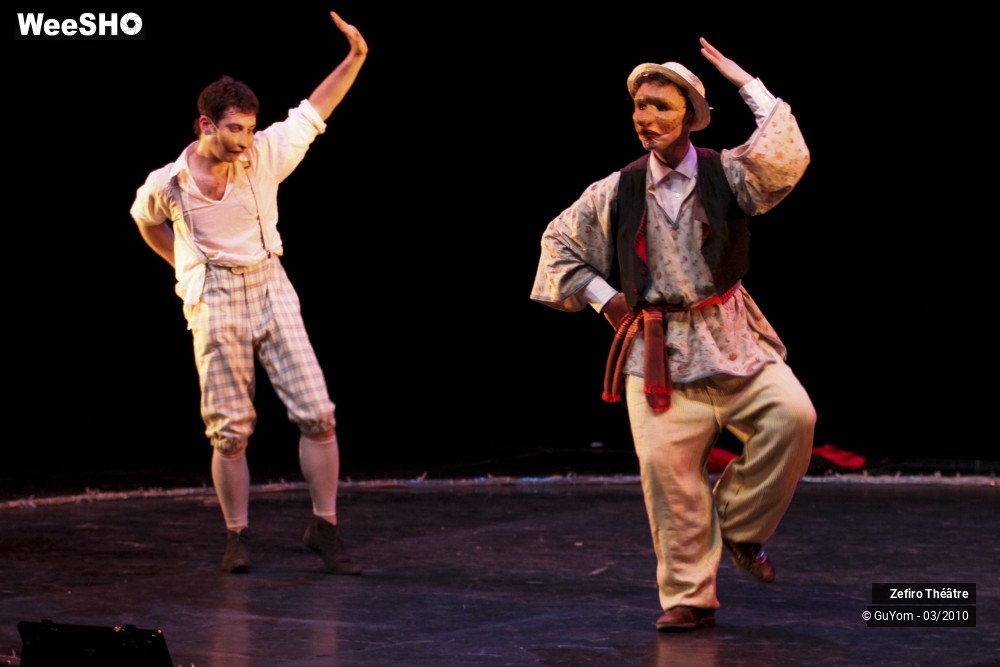45/50 photos du spectacle Candide (première)