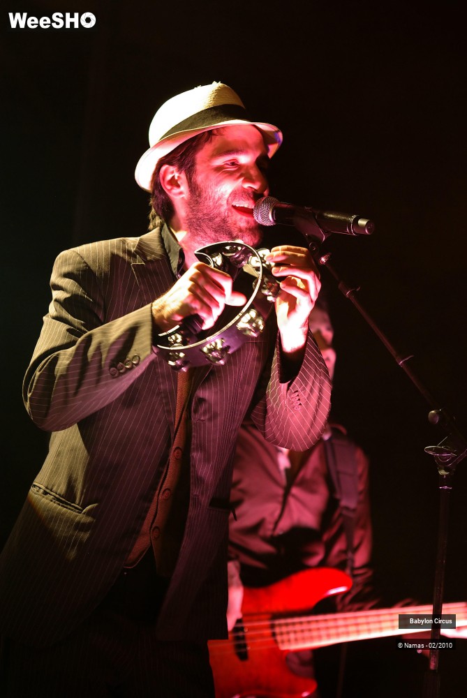 15/50 photos du spectacle Babylon Circus