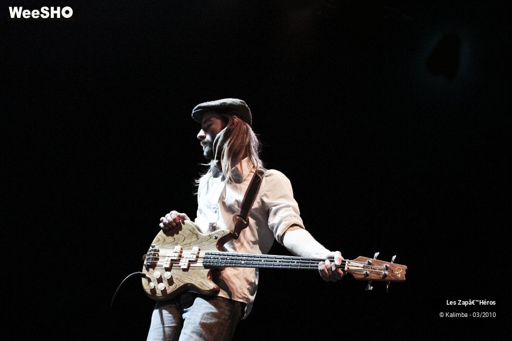 32/43 photos du spectacle Les Zap'Héros