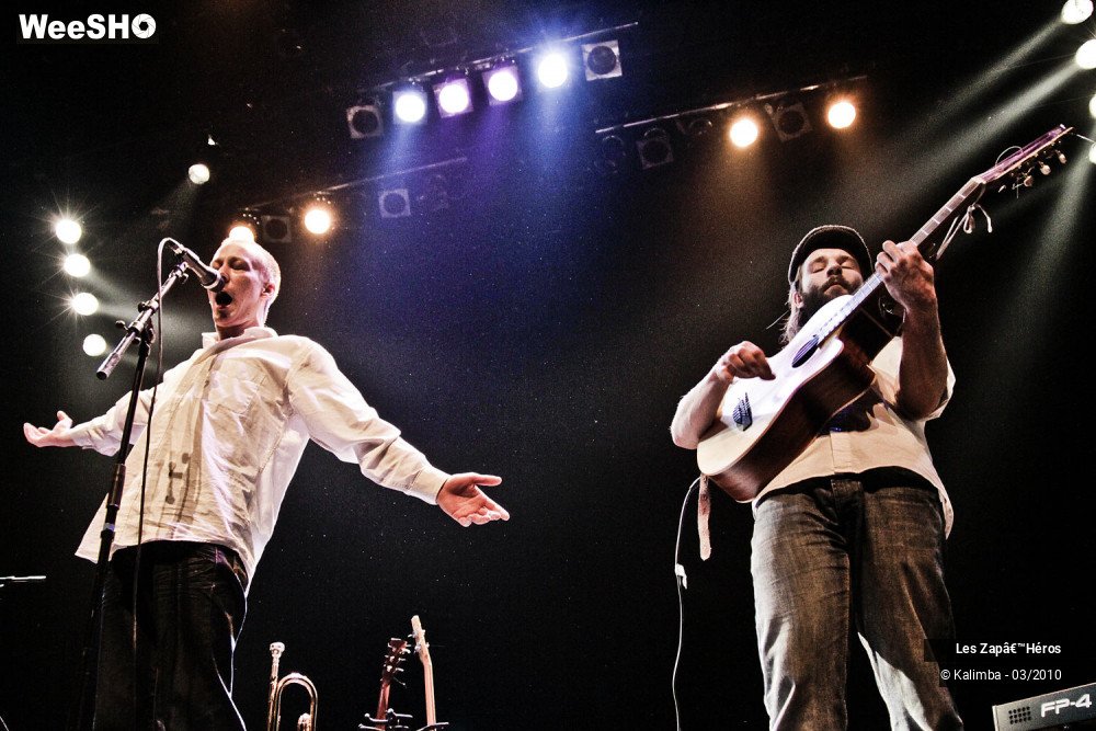 33/43 photos du spectacle Les Zap'Héros