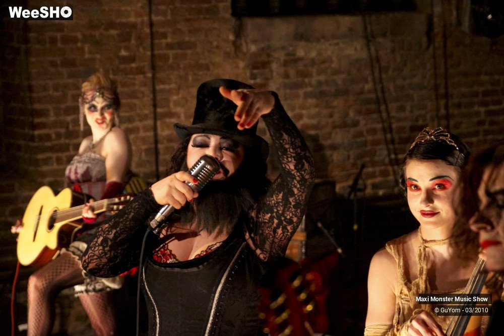36/50 photos du spectacle Maxi Monster Music Show