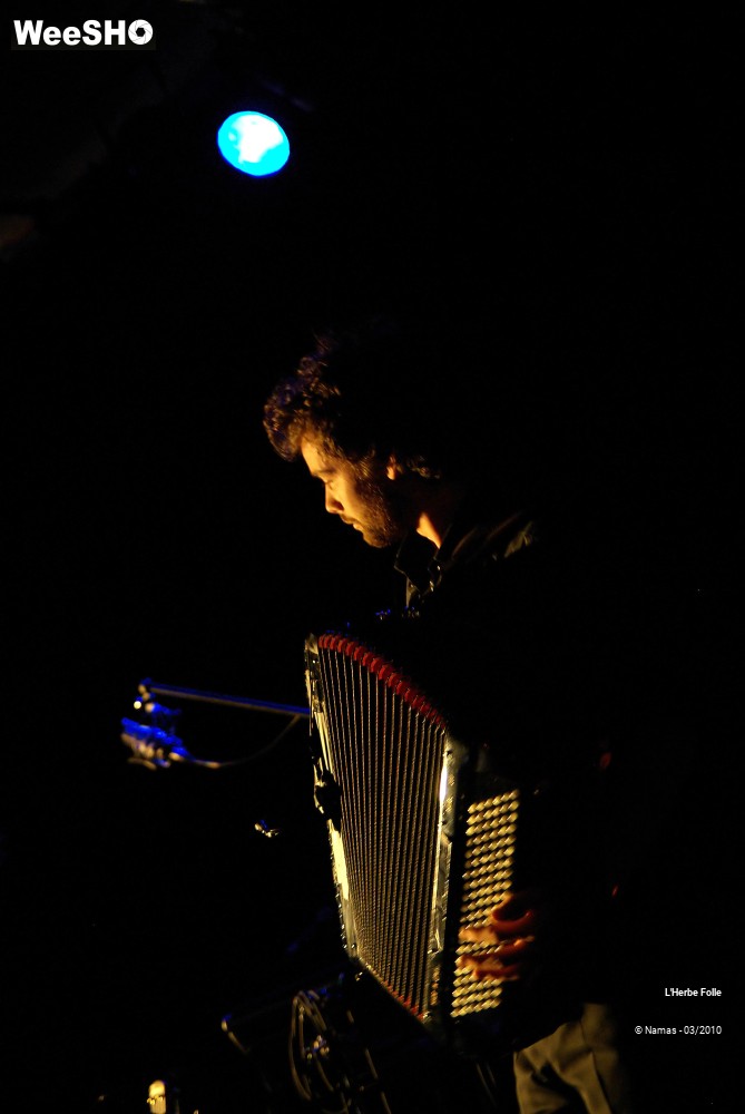 6/28 photos du spectacle L'Herbe Folle