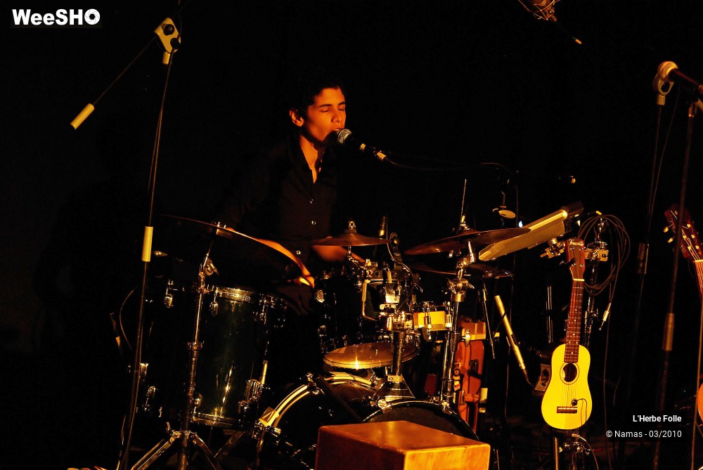 24/28 photos du spectacle L'Herbe Folle