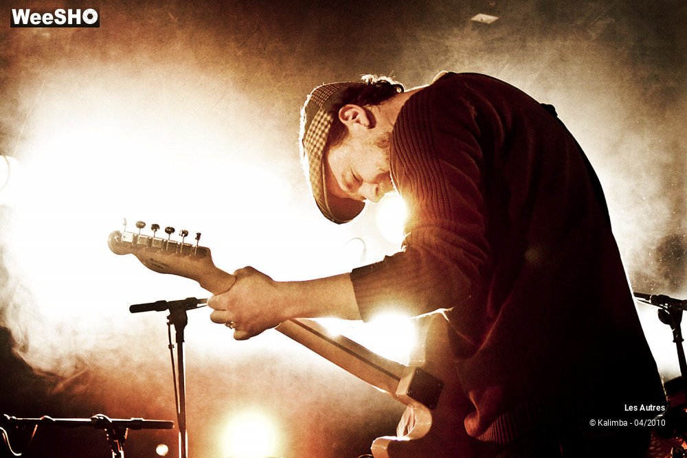 20/25 photos du spectacle Les Autres