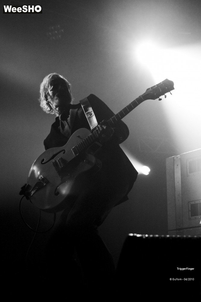 6/37 photos du spectacle TriggerFinger