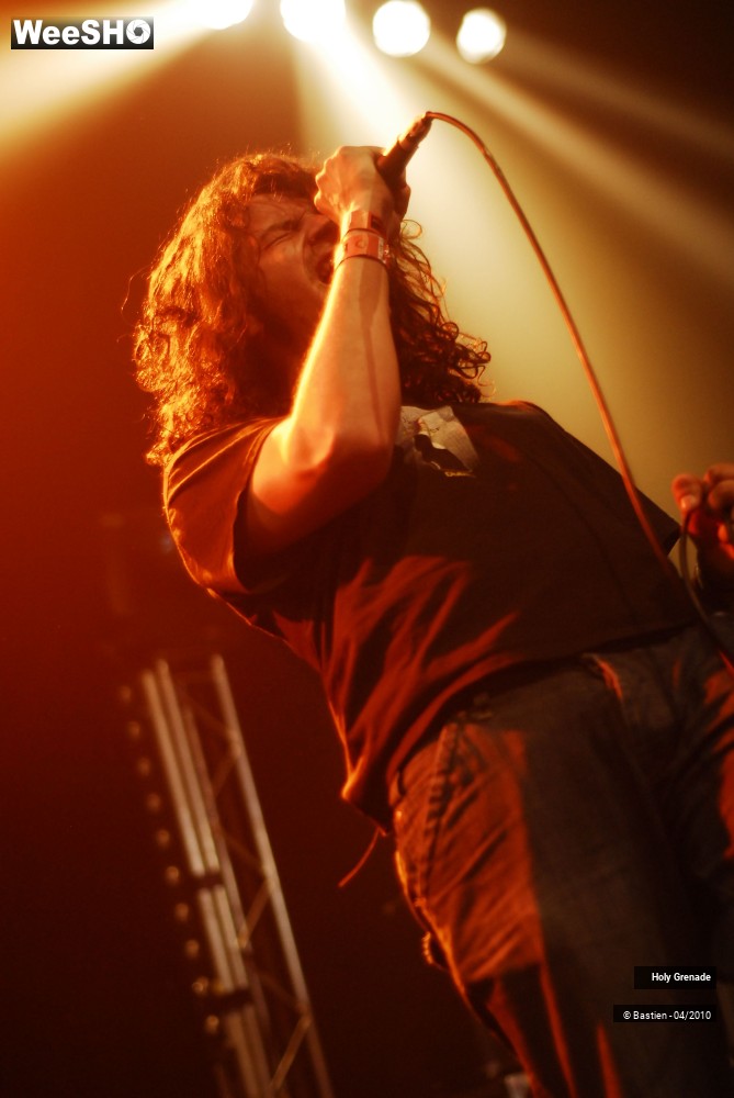 18/29 photos du spectacle Holy Grenade