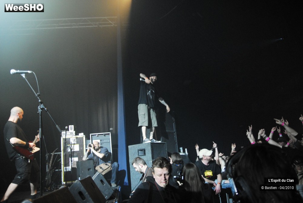 29/37 photos du spectacle L'Esprit du Clan