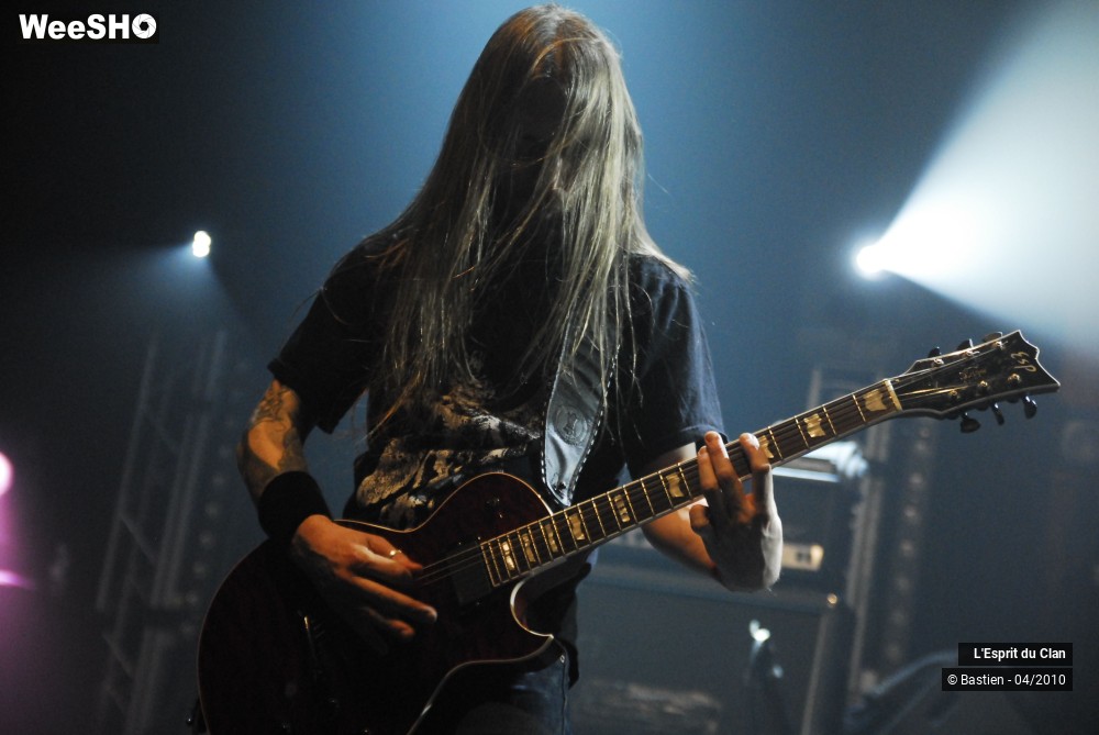 33/37 photos du spectacle L'Esprit du Clan