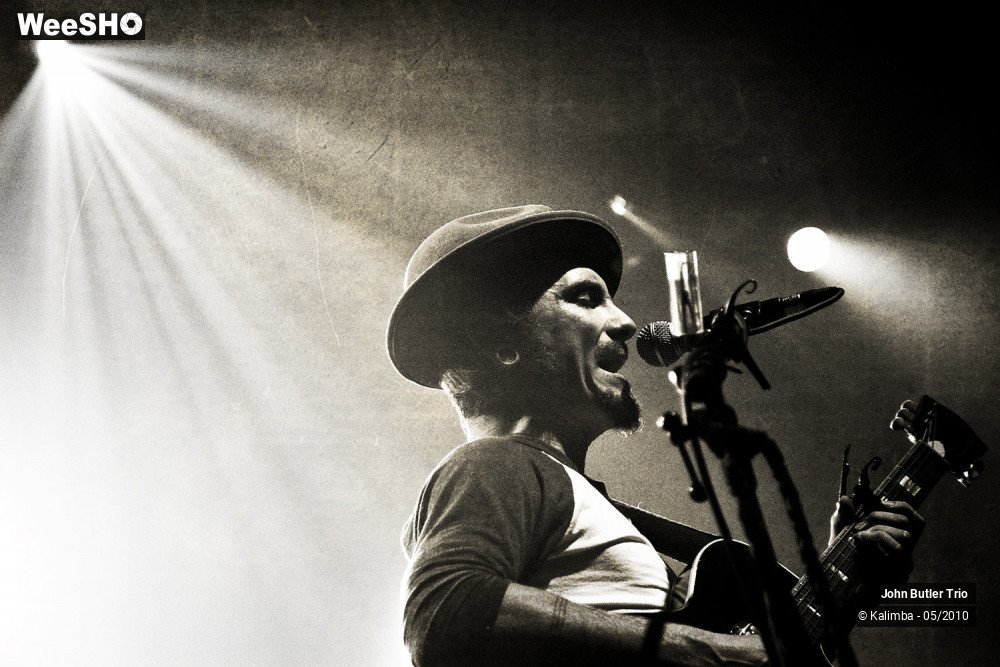 18/20 photos du spectacle John BUTLER Trio