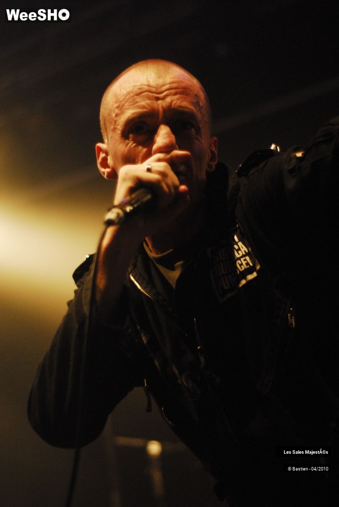 12/45 photos du spectacle Les Sales Majestées