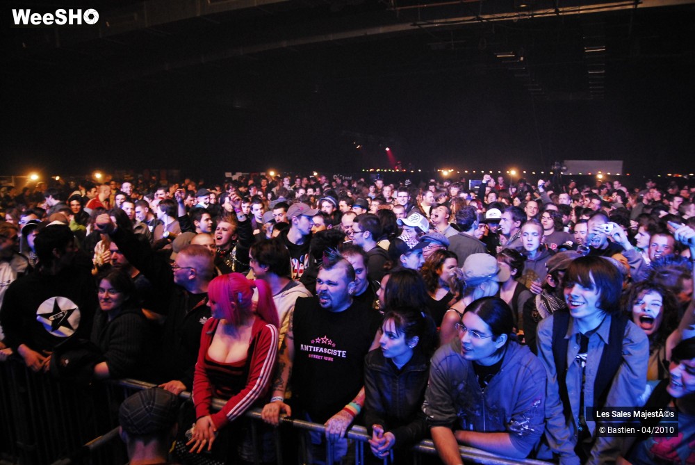 35/45 photos du spectacle Les Sales Majestées