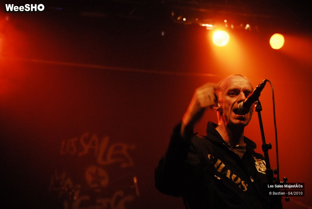 44/45 photos du spectacle Les Sales Majestées