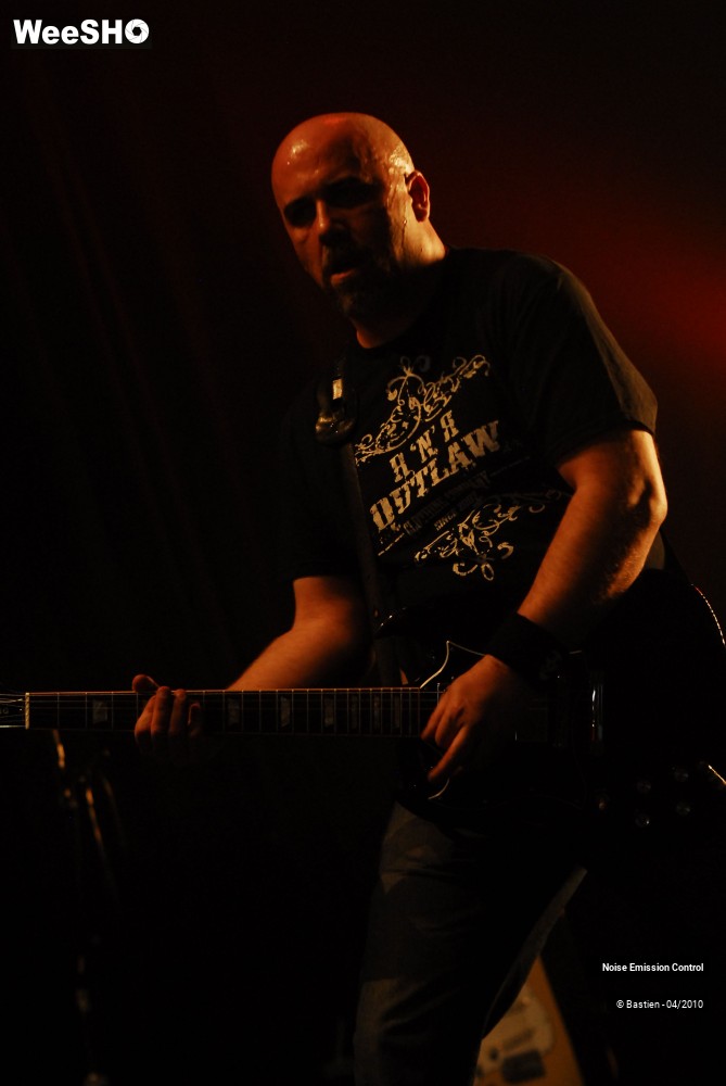 11/37 photos du spectacle Noise Emission Control