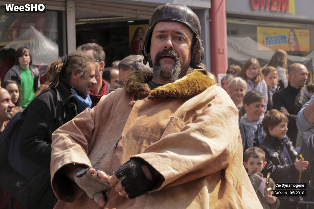 31/33 photos du spectacle Monsieur Culbuto