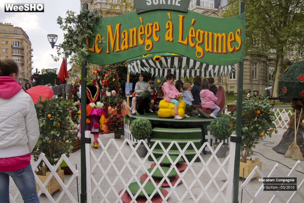 1/13 photos du spectacle Le Manège à Légumes