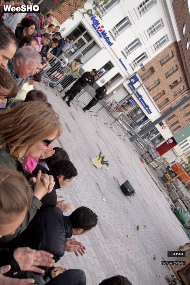 1/39 photos du spectacle Les Rues Joyeuses Ambiance 2