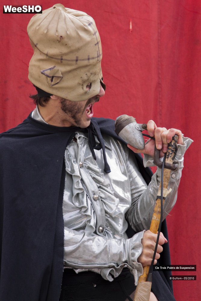 19/50 photos du spectacle Voyage en Bordure du Bord du Bout du Monde 2