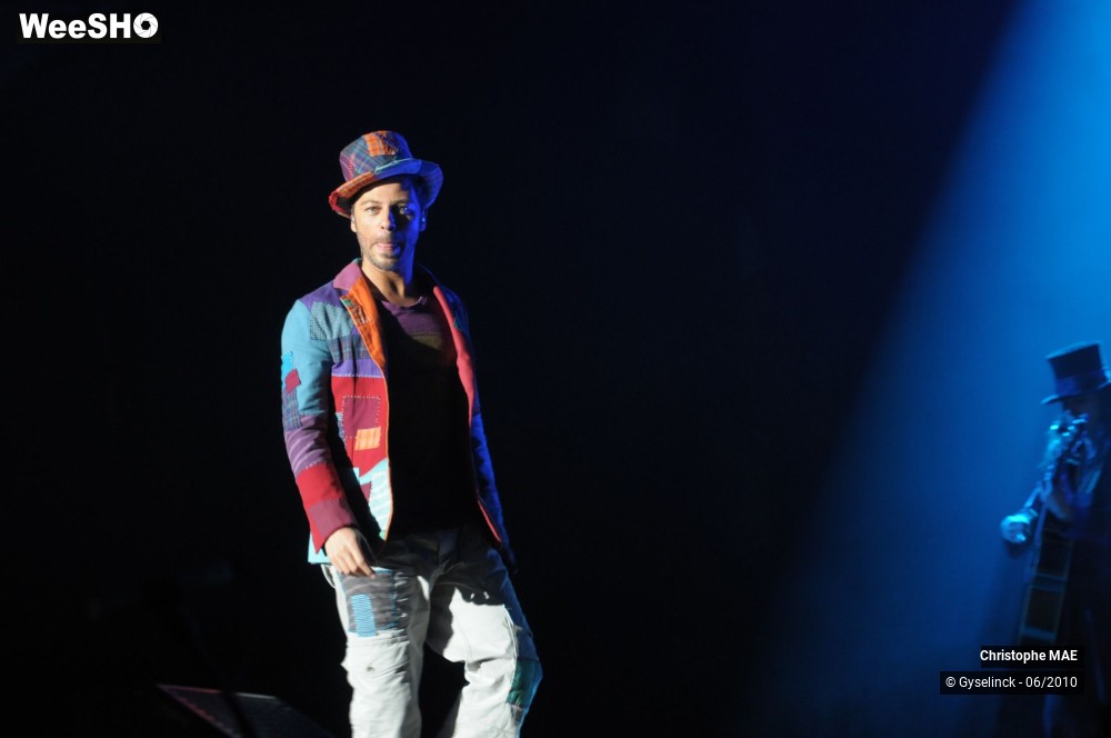 42/45 photos du spectacle Christophe MAE