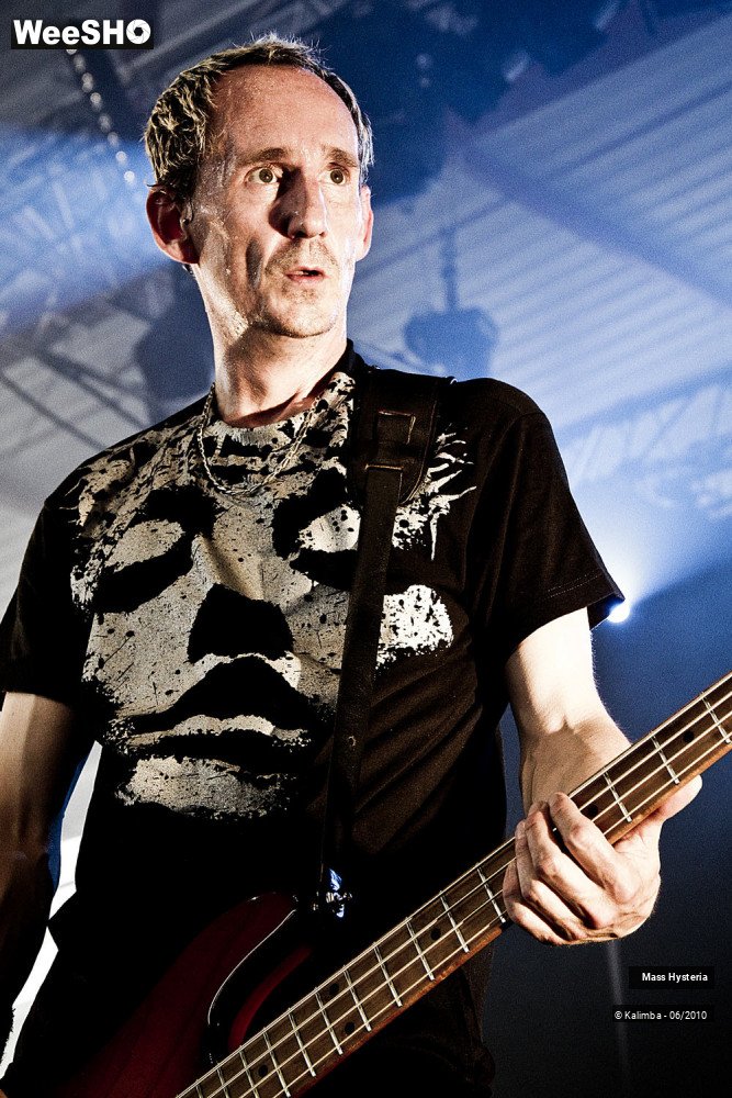 3/50 photos du spectacle Mass Hysteria