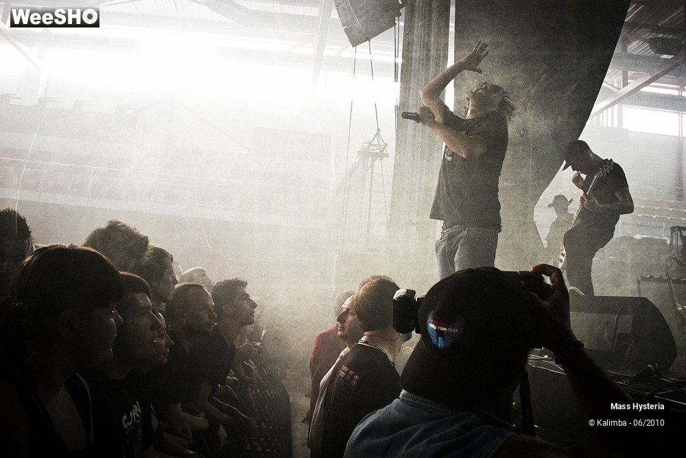 24/50 photos du spectacle Mass Hysteria