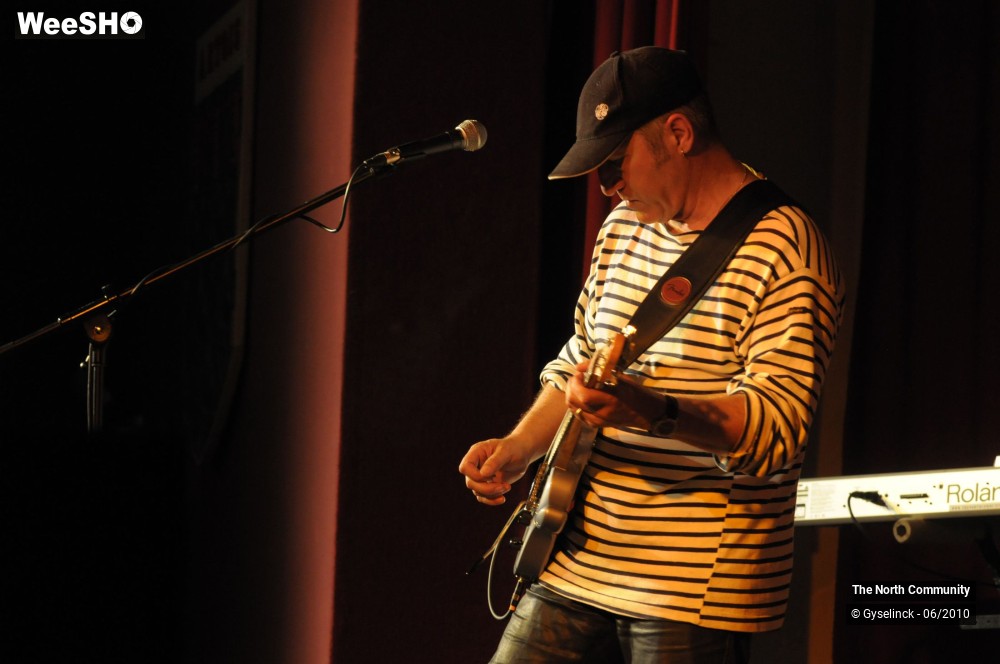 38/41 photos du spectacle The North Community