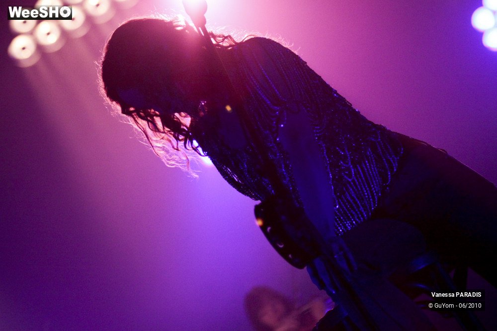 32/44 photos du spectacle Vanessa PARADIS