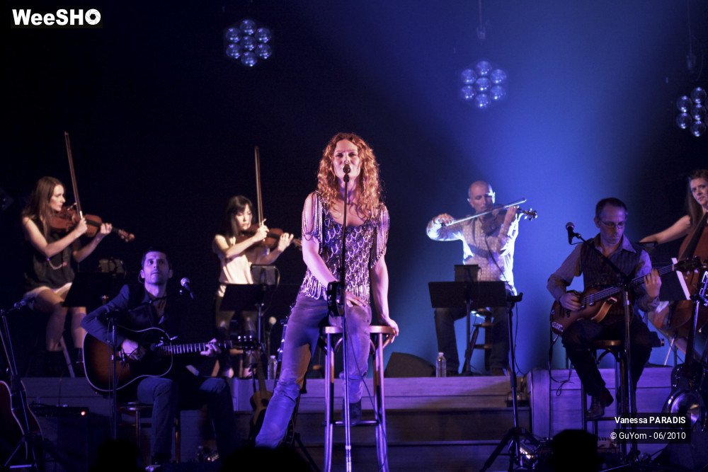 35/44 photos du spectacle Vanessa PARADIS