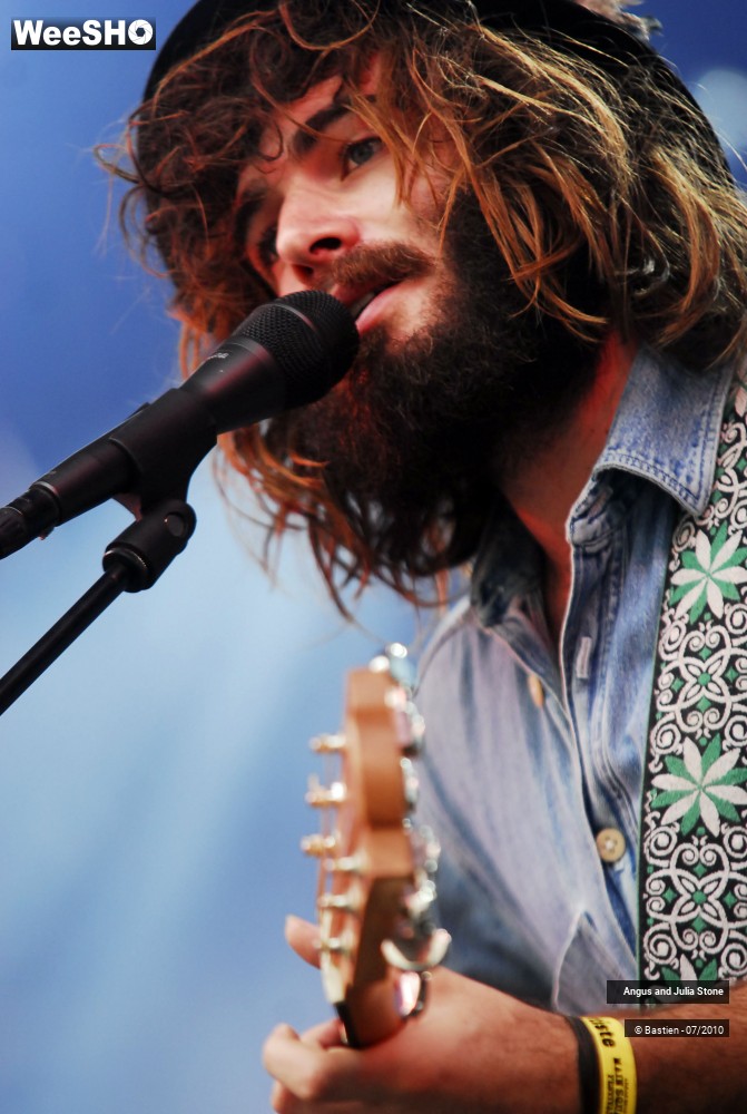 1/29 photos du spectacle Angus et Julia STONE
