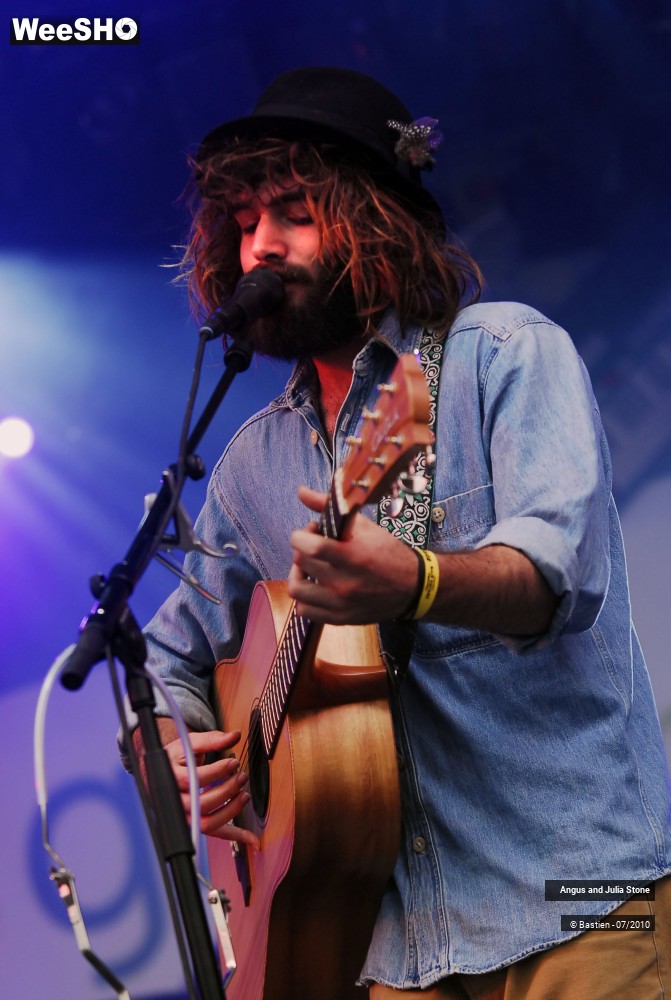7/29 photos du spectacle Angus et Julia STONE