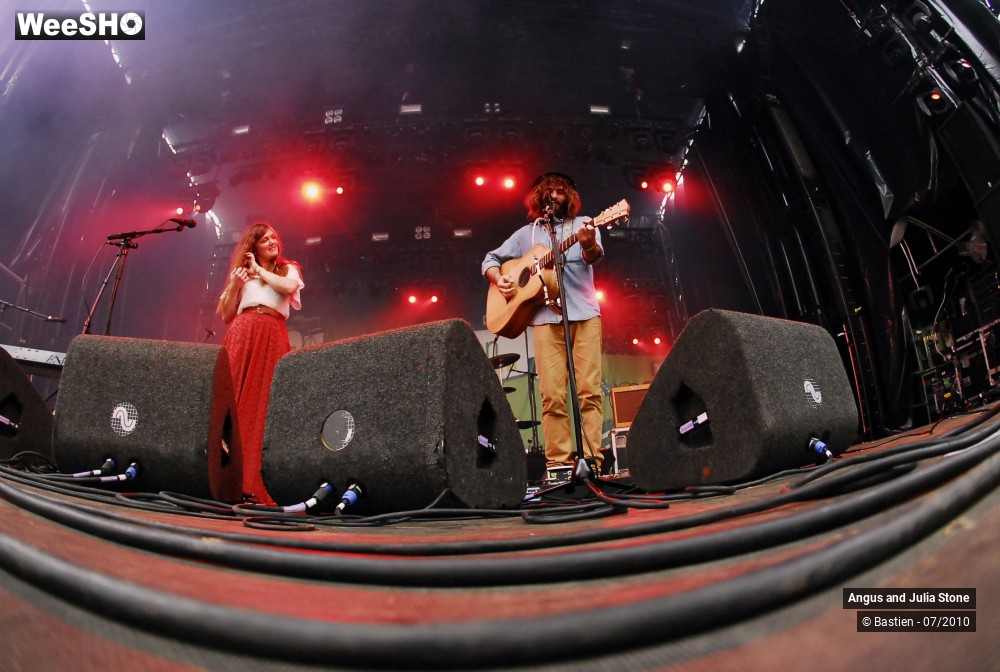 21/29 photos du spectacle Angus et Julia STONE