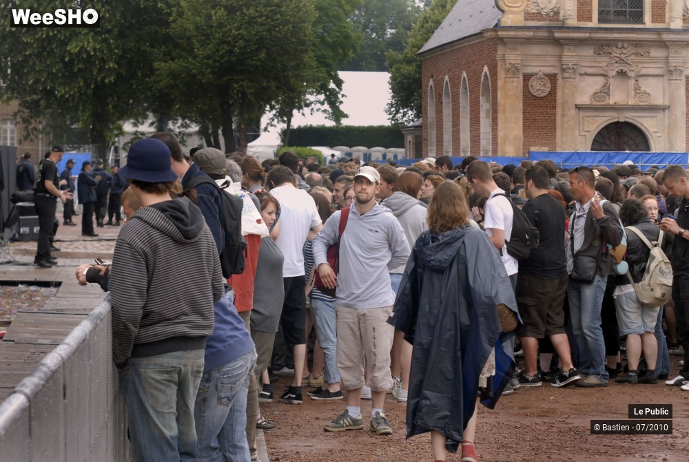 19/39 photos du spectacle Main Square Festival Ambiance J2