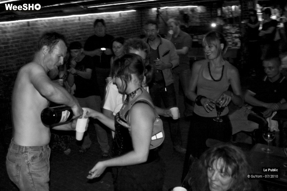 16/36 photos du spectacle Ambiance Biplan