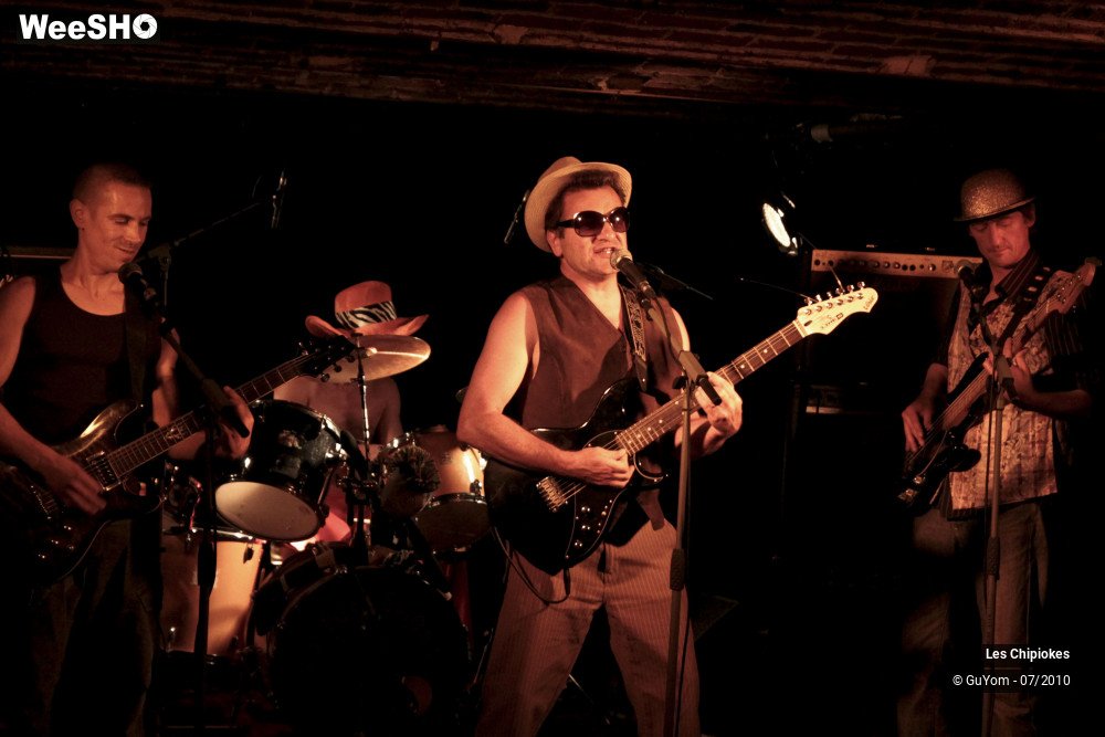 31/33 photos du spectacle Les Chipiokes