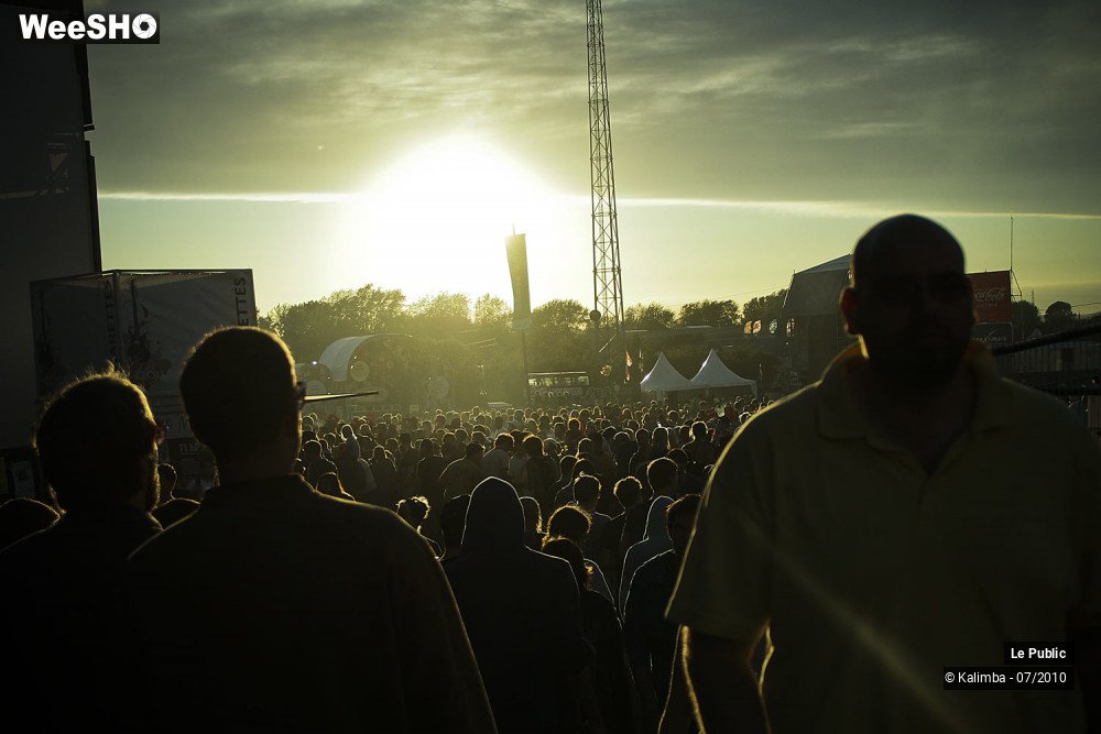 10/35 photos du spectacle Dour Ambiance Jour 2