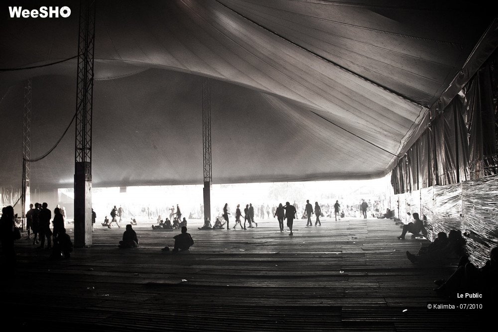 34/35 photos du spectacle Dour Ambiance Jour 2