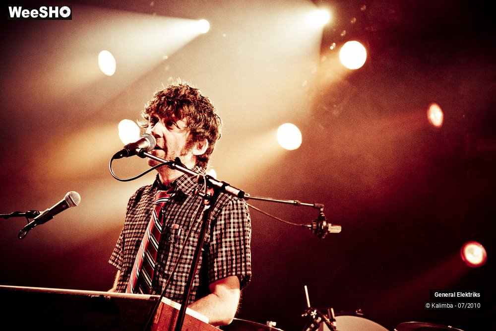 7/50 photos du spectacle General Elektriks