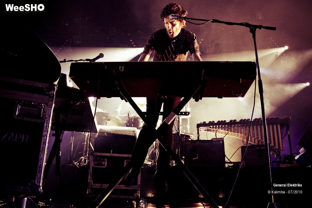 12/50 photos du spectacle General Elektriks