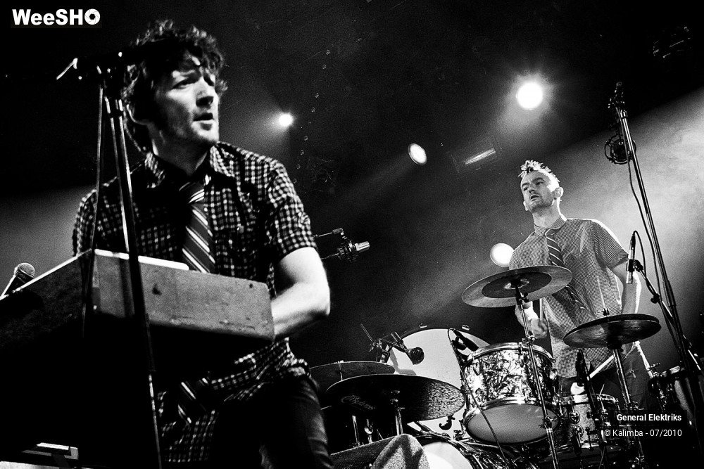 27/50 photos du spectacle General Elektriks
