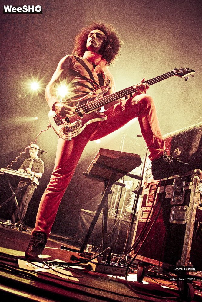36/50 photos du spectacle General Elektriks