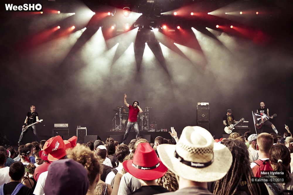 1/38 photos du spectacle Mass Hysteria